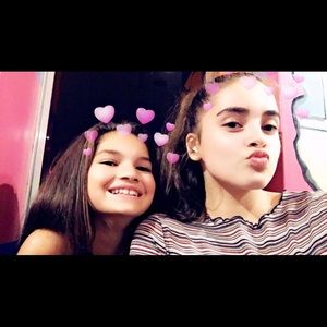 Meet your Posher, Ariella